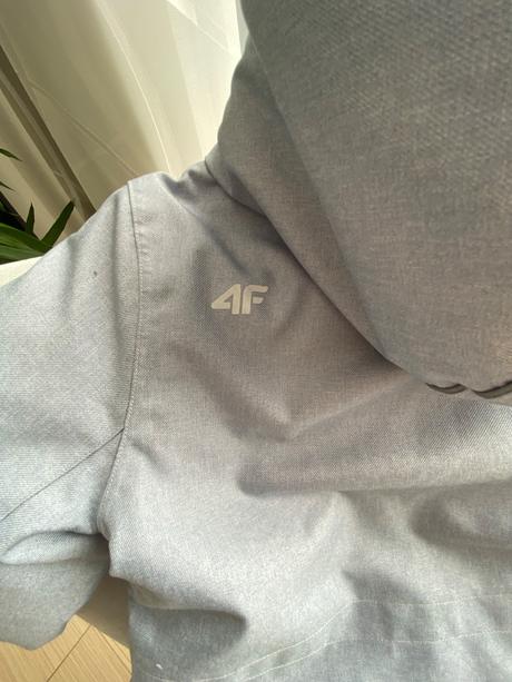 Predĺžená bunda, 134