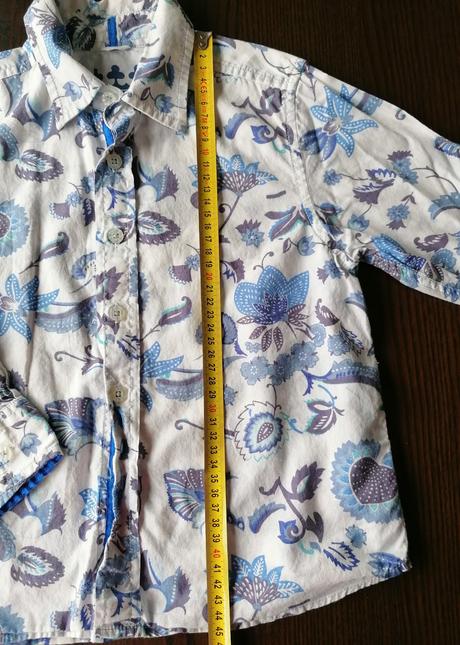 Kvetovana košeľa, next,110