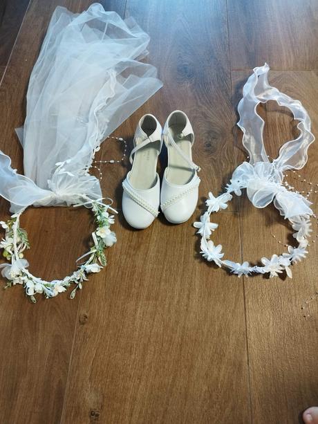 Šaty na 1.sväté prijímanie, 158