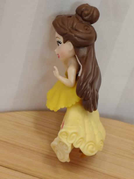 Zberateľská retro princezná bella disney hasbro,