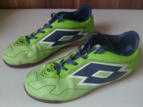 Halovky - kopacky, lotto,32