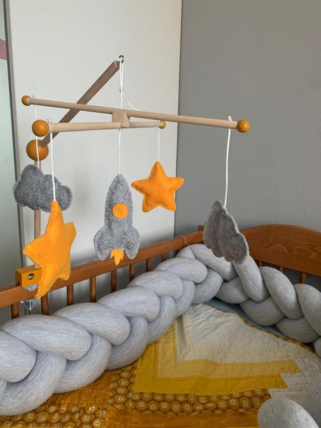 Kolotoč nad postieľku, 