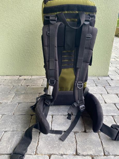 Turistický nosič pre dieťa do 4 rokov, 