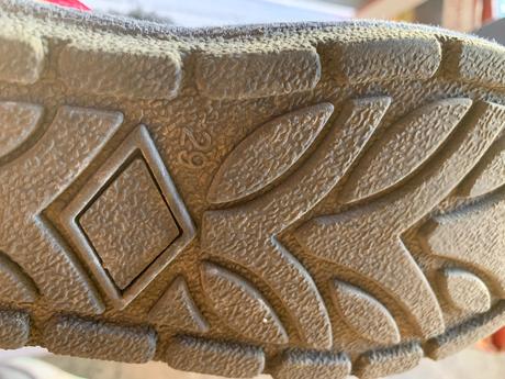 Dievčenské čižmy, 29