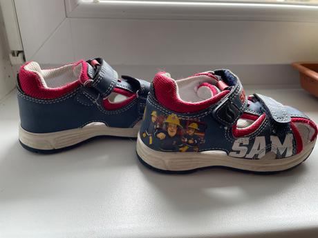 Sandálky, 22