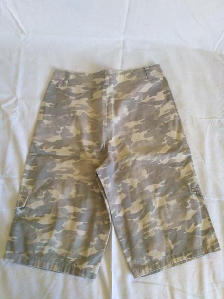 Detské maskáčové kraťasy, marks & spencer,140