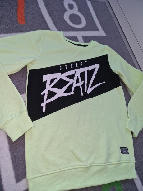 Mikina, chapter young,158