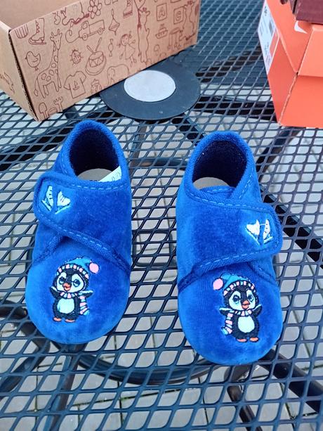 Papučky s tučniakom top stav, 19