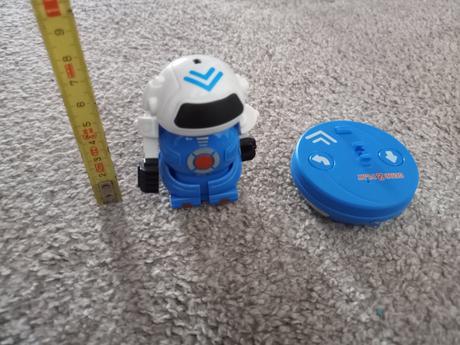 Mini robot, 