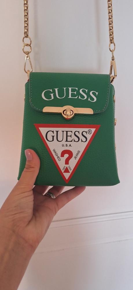 Kabelka guess, guess