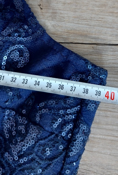 Spoločenské šaty s flitrami salsa, 34