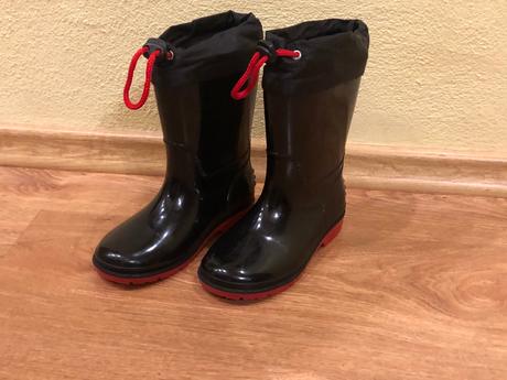 Gumáky, veľ. 28, top stav, 28