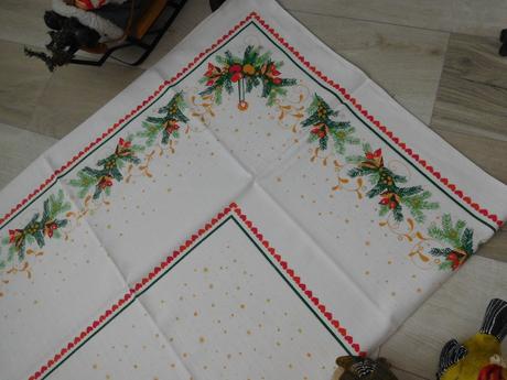 Obrus s vianočným motívom bavlnený, 