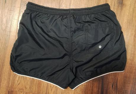 Štvoro plaviek, 164