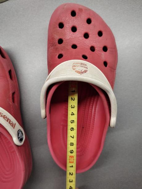 Červené kroksy, crocs,33
