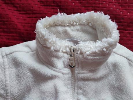 Vesta dievčenská s vločkou, 128