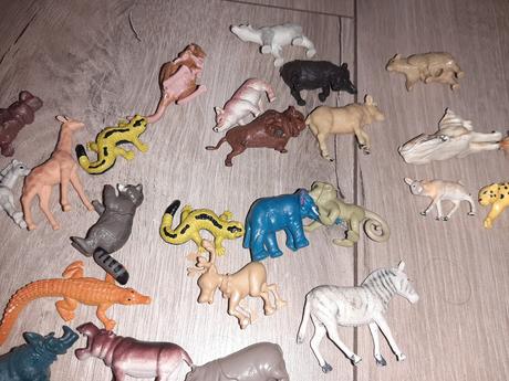 Mini plastové zvieratká, 