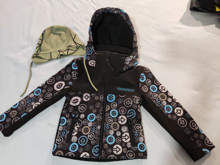 Softshellová bunda s čiapkou, 92