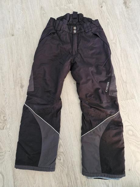 Nohavice do snehu, 146