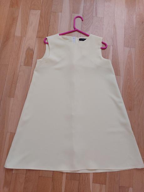 Šaty veľkosť 38, 38