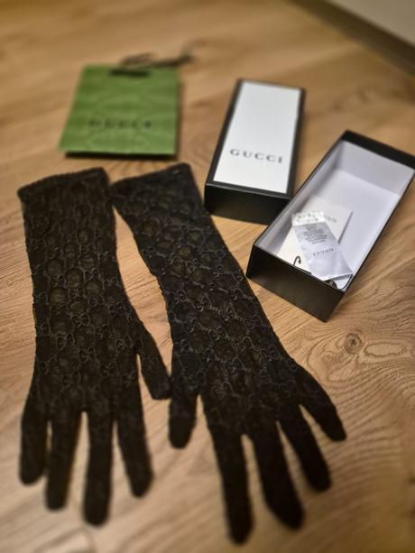 Gucci večerné rukavice na ples, m