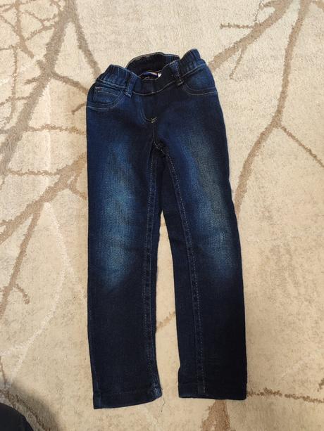 Dievčenské úzke rifle 104, lupilu,104