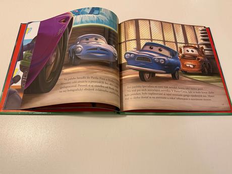 Kniha autá 2 - mater tajným agentom a auto mater, 