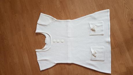 Pletená vesta v. 42, 42