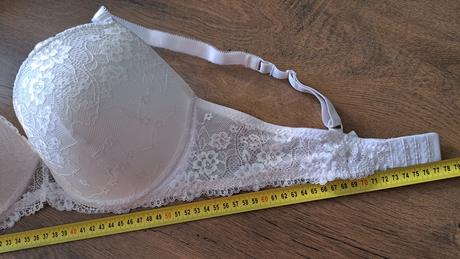 Podprsenka č. 90 c, takko,90c