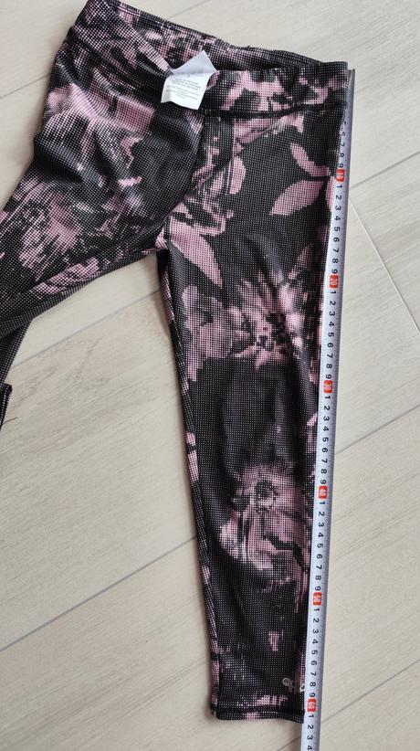 Predam leginy adidas, adidas