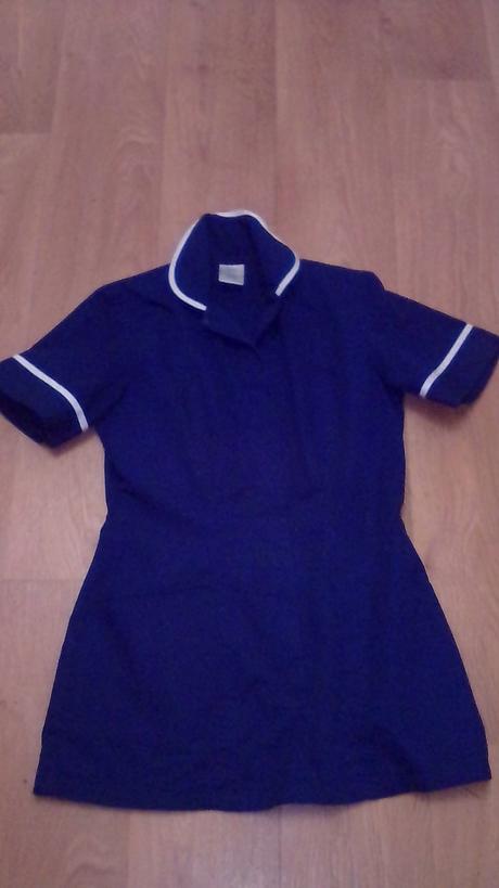 Zdravotnícka blúzka, 34