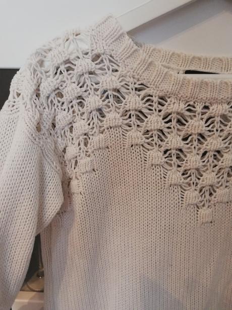 Biely kratší sveter f&f, f&f,m