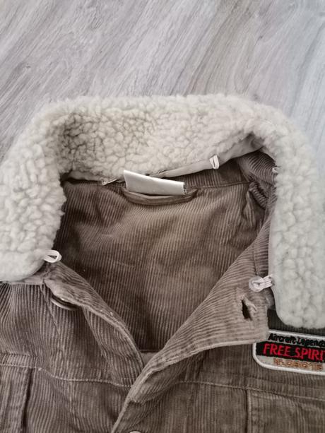 Menčestrova bunda, 152