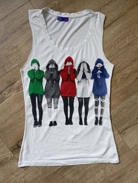 Tričko s odstrihnutými rukávmi, s