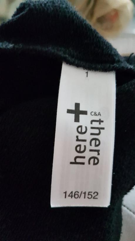 Mikinove saty here there, 146