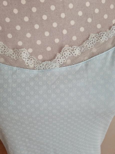 Blankytnomodré elast.tielko 40, 40