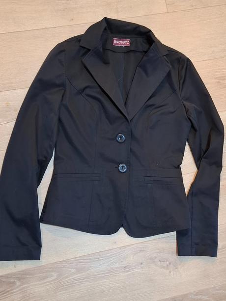 Cierne kratke sako, s