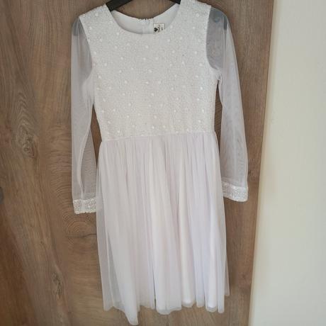 Šaty na prvé sväté prijímanie, 140