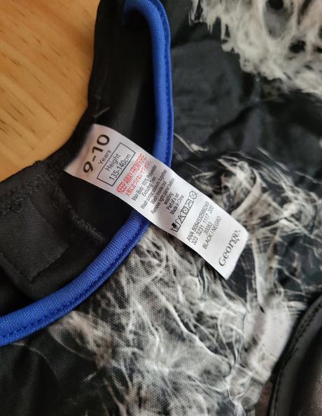 Karnevalový overal lebka na 9-10 rokov, 