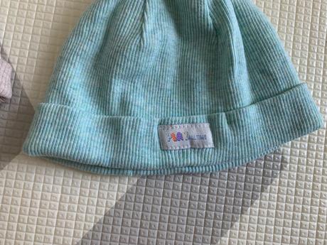 Dojčenské čiapky 2 ks, <50