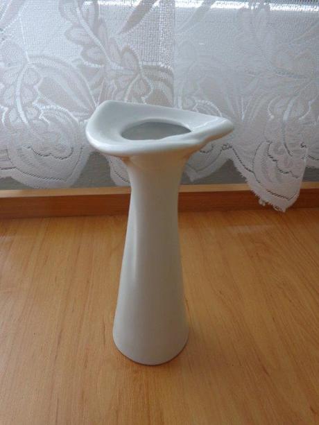 Keramika - váza s kytkou ruží, 