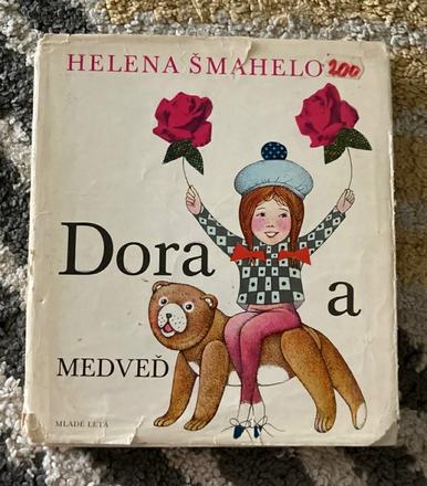 Dora a medveď-prvé vyd.1979, 