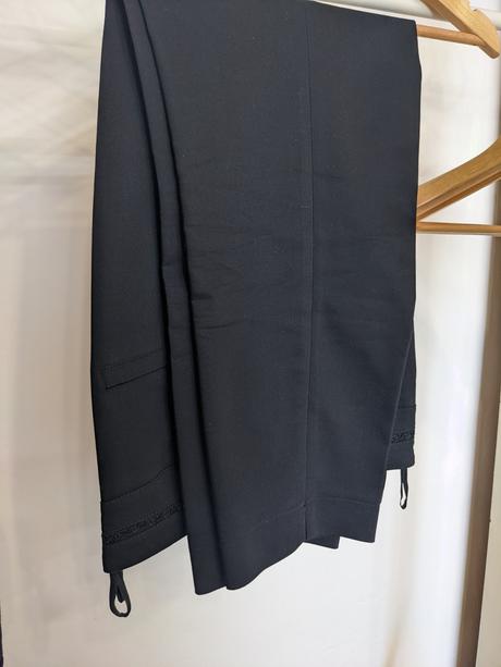 Elegantné cigaretové nohavice, l