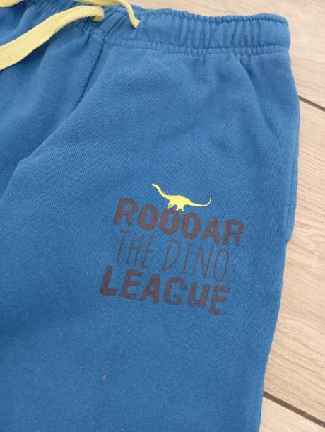 3x tepláky 110/116, lupilu,110