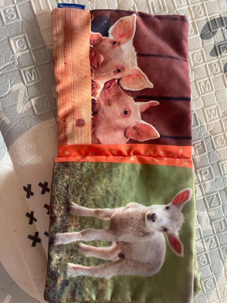 Textilná kniha reálnych zvierat, 