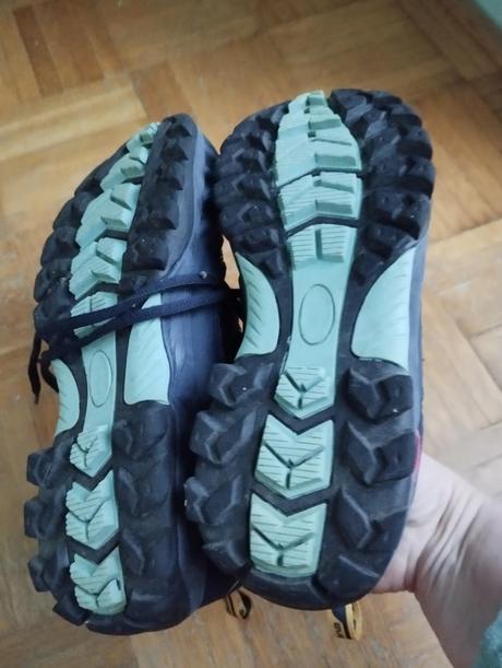 Trekove topanky everett, 39