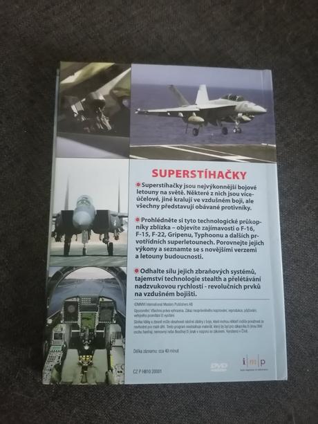 Dvd s knižkou superstíhačky (války a zbrane), 