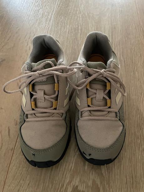 Top stav adidas turisticke topanky 31,5, adidas,32