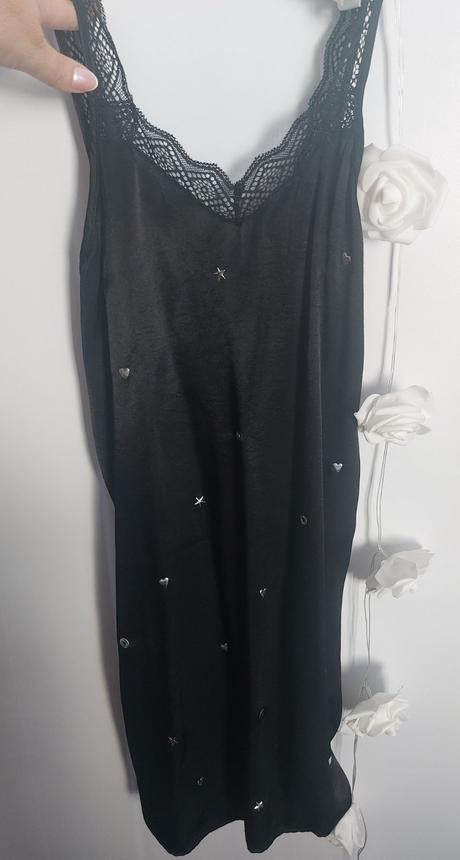 Dievčenské saténové šaty s čipkou a tričkom, reserved,146