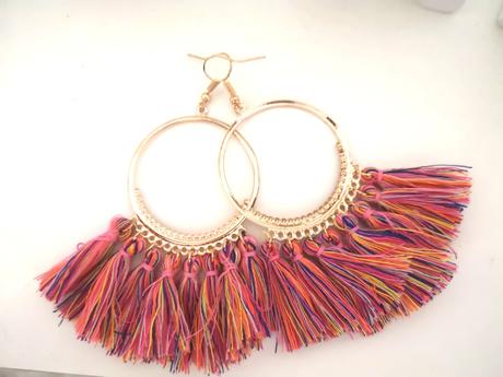 Náušnice strapcové, 